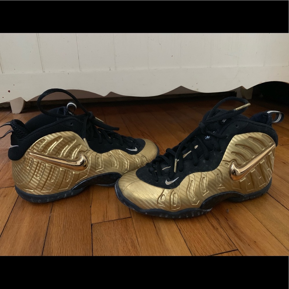 Nike gold shoes